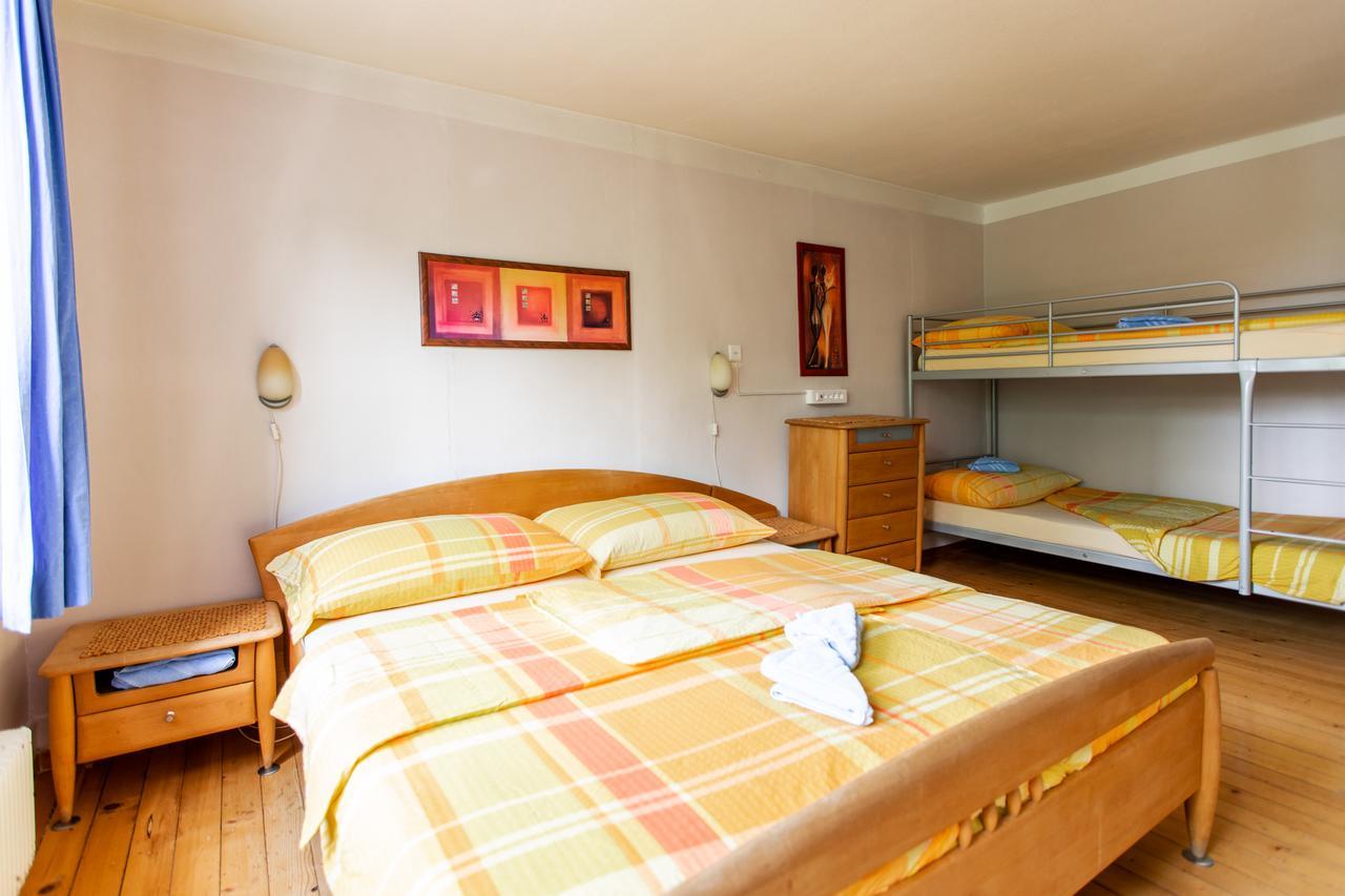 Happy Inn Lodge Interlaken Esterno foto